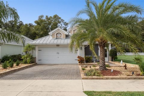 Photo of 28027 Cypress Springs Loop, Okahumpka, FL 34762 (MLS # G5105478)