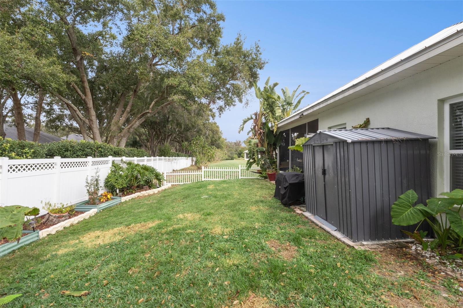 COTTAGES/SANDERS GROVE - Residential