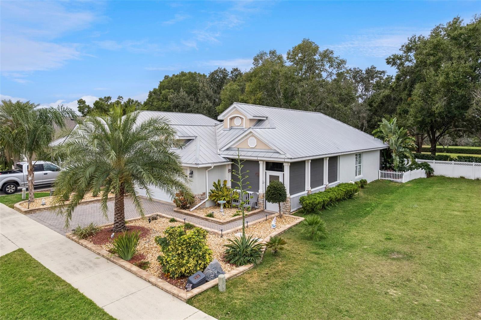 COTTAGES/SANDERS GROVE - Residential