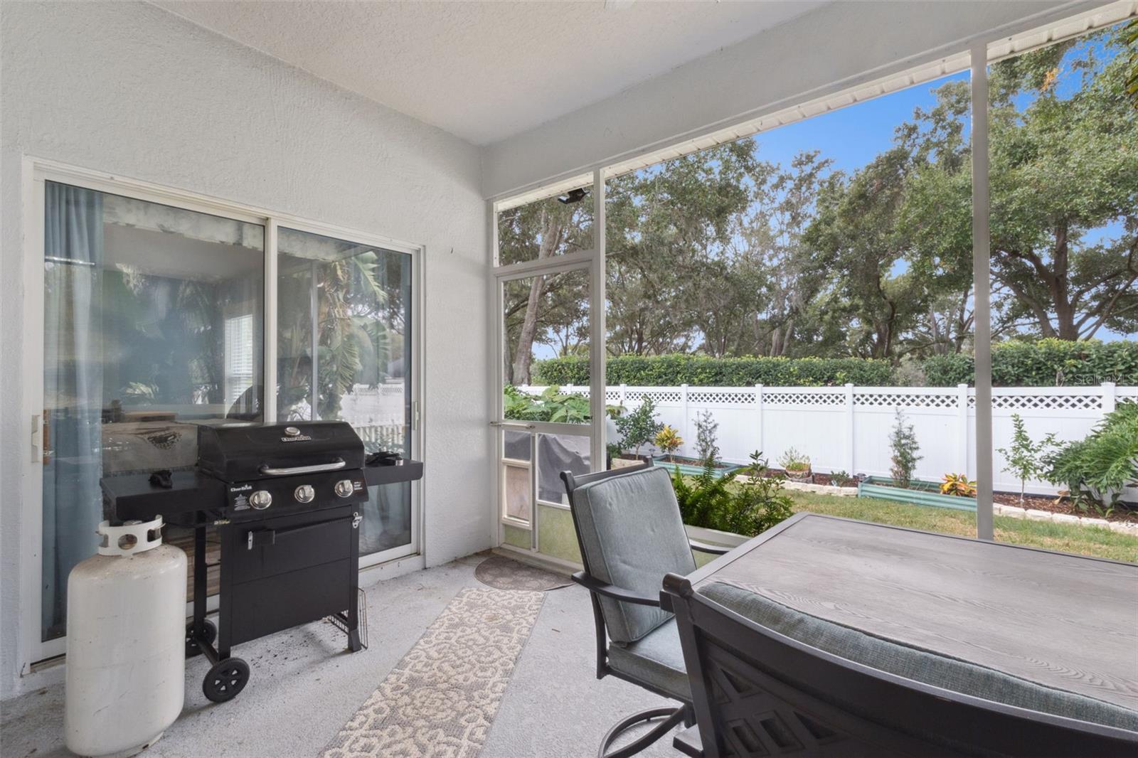 COTTAGES/SANDERS GROVE - Residential