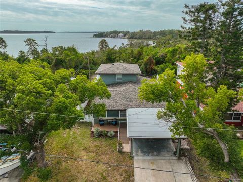 A home in TARPON SPRINGS