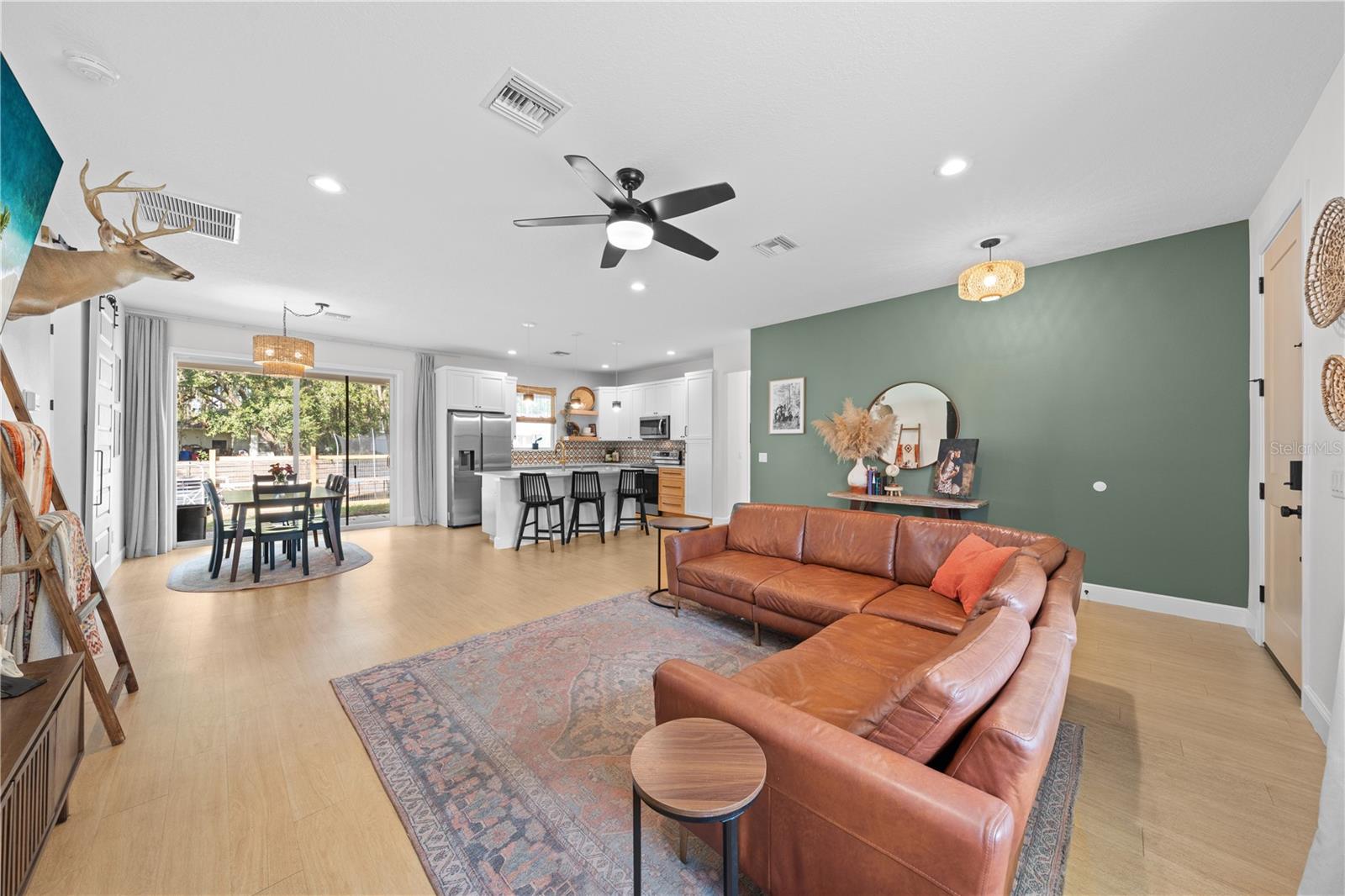 NEW EDEN ON THE LAKES UNITS 11 & 14 REP - Residential