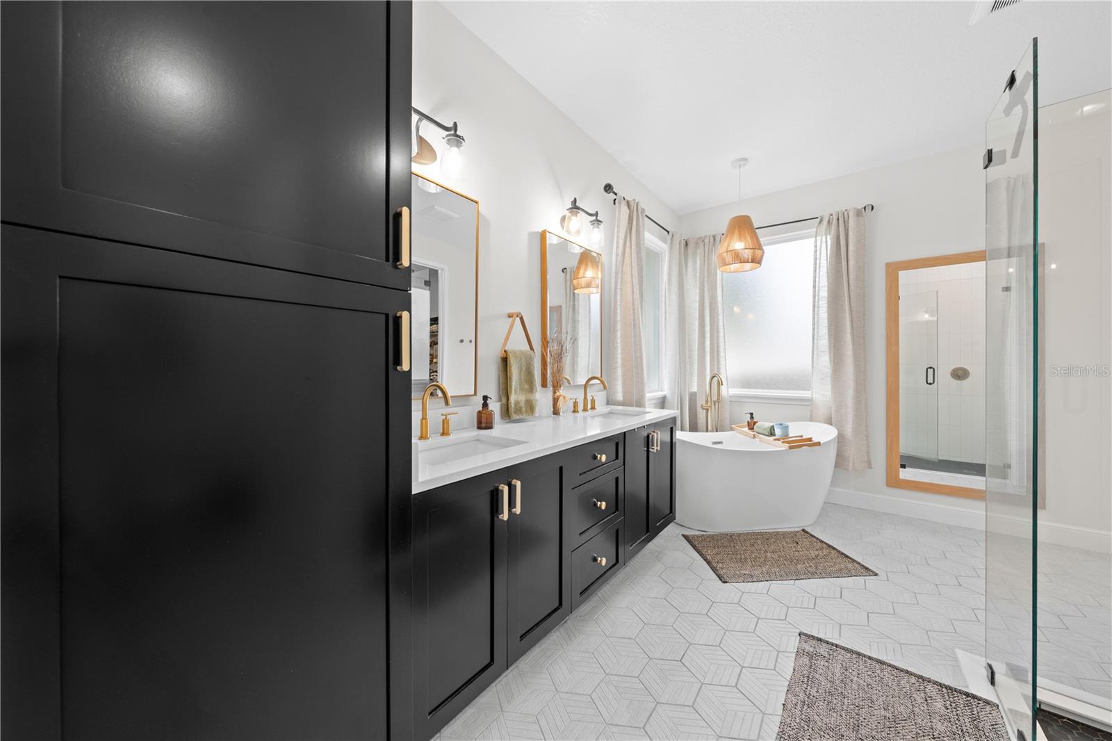 NEW EDEN ON THE LAKES UNITS 11 & 14 REP - Residential