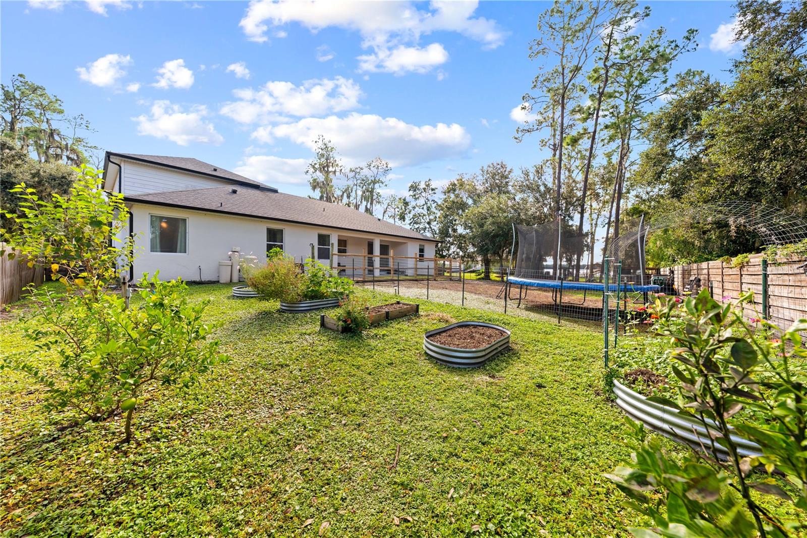 NEW EDEN ON THE LAKES UNITS 11 & 14 REP - Residential