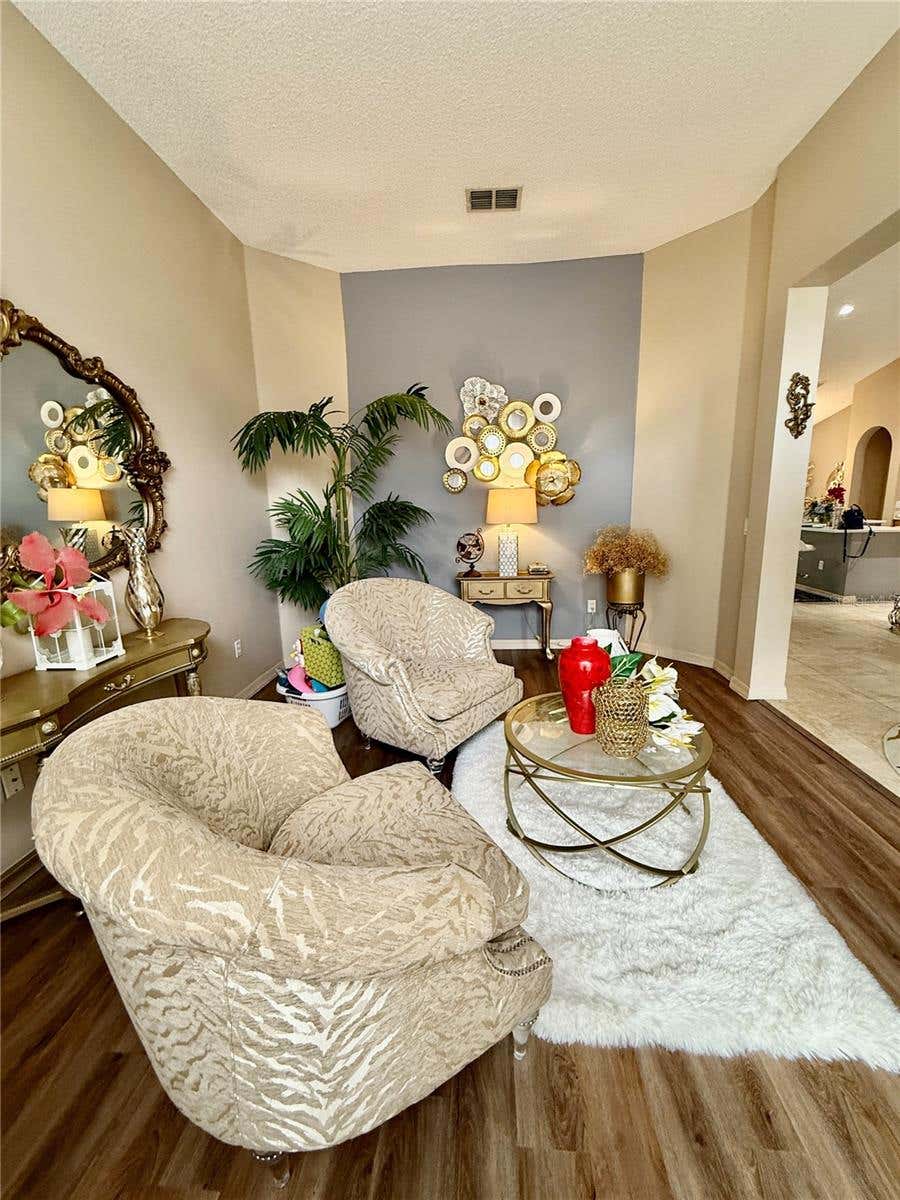 Photo of 1748 Florence Vista Boulevard, Orlando, FL 32818 (MLS # G5115807)