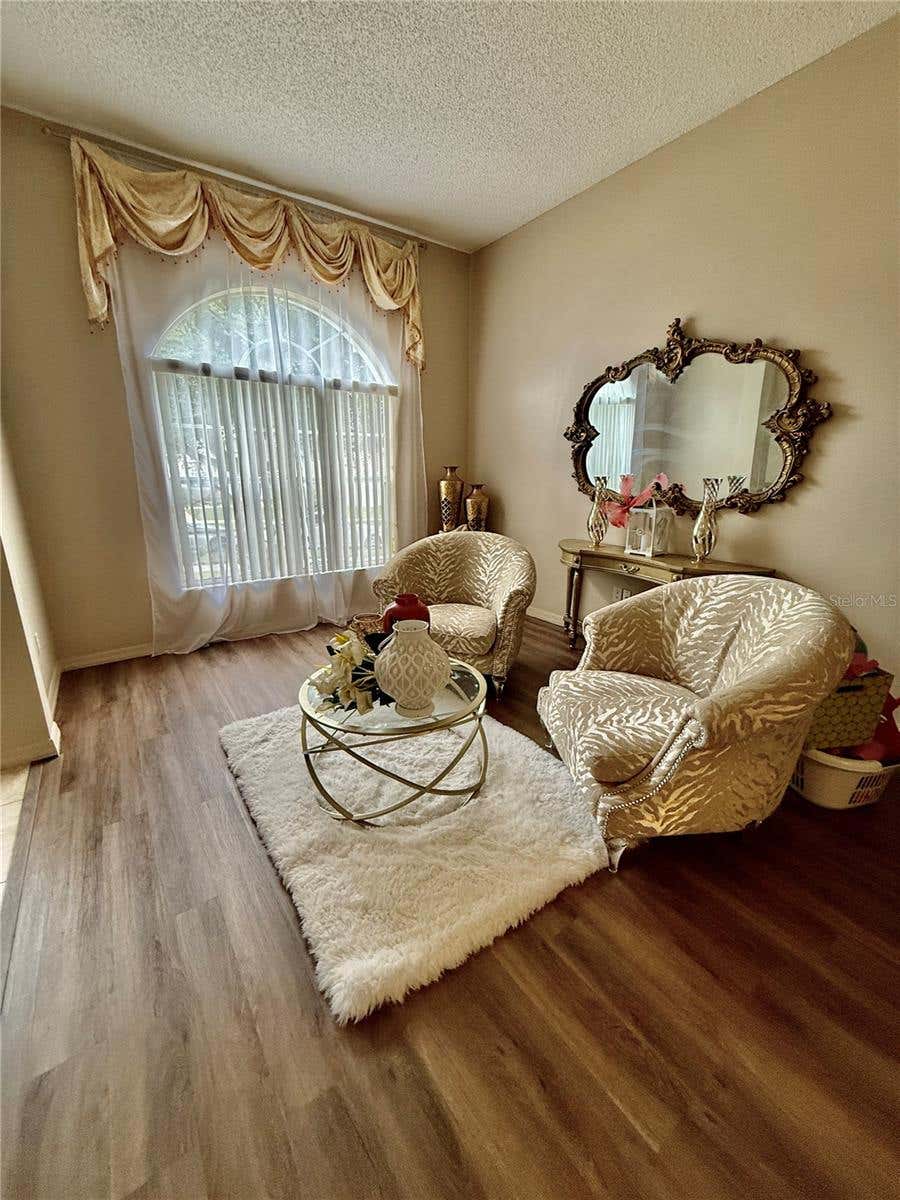 Photo of 1748 Florence Vista Boulevard, Orlando, FL 32818 (MLS # G5115807)