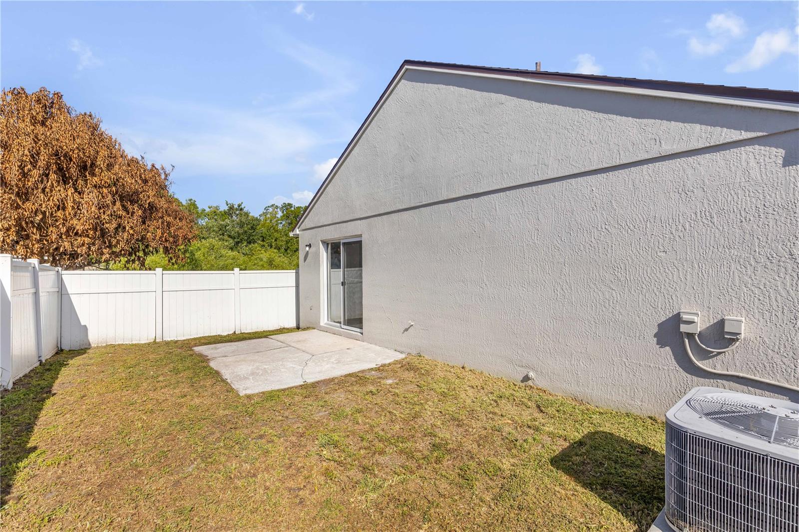 VALENCIA WOODS SECOND ADD - Residential