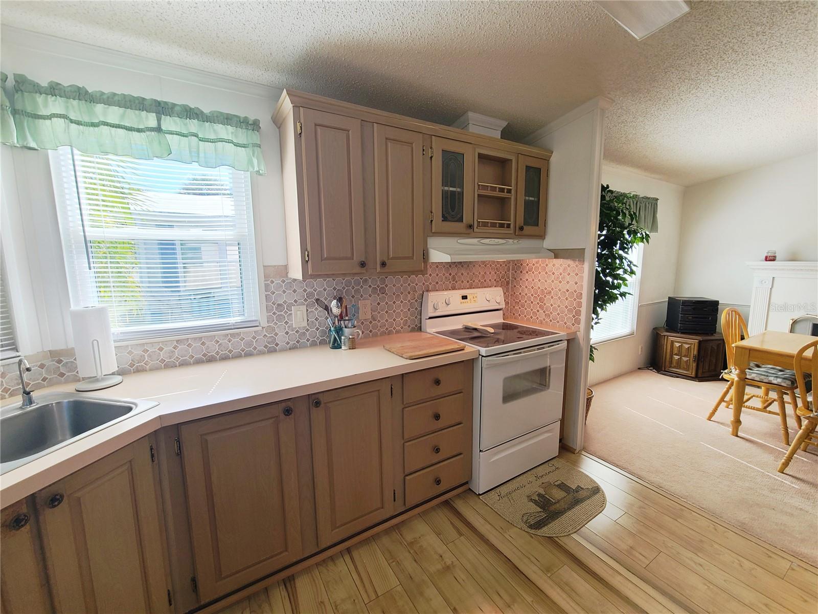 HEARITAGE WOOD N LAKES ESTATES - Residential