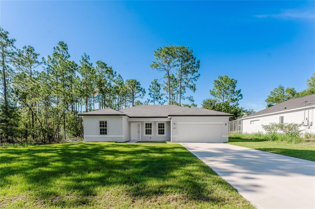 Photo of 627 W Glenhaven Drive, Citrus Springs, FL 34434 (MLS # O6376502)