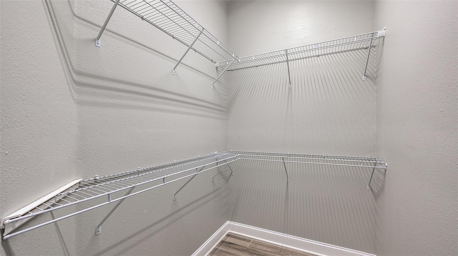 RIVER CLUB SOUTH SUBPHASE I - Residential Lease