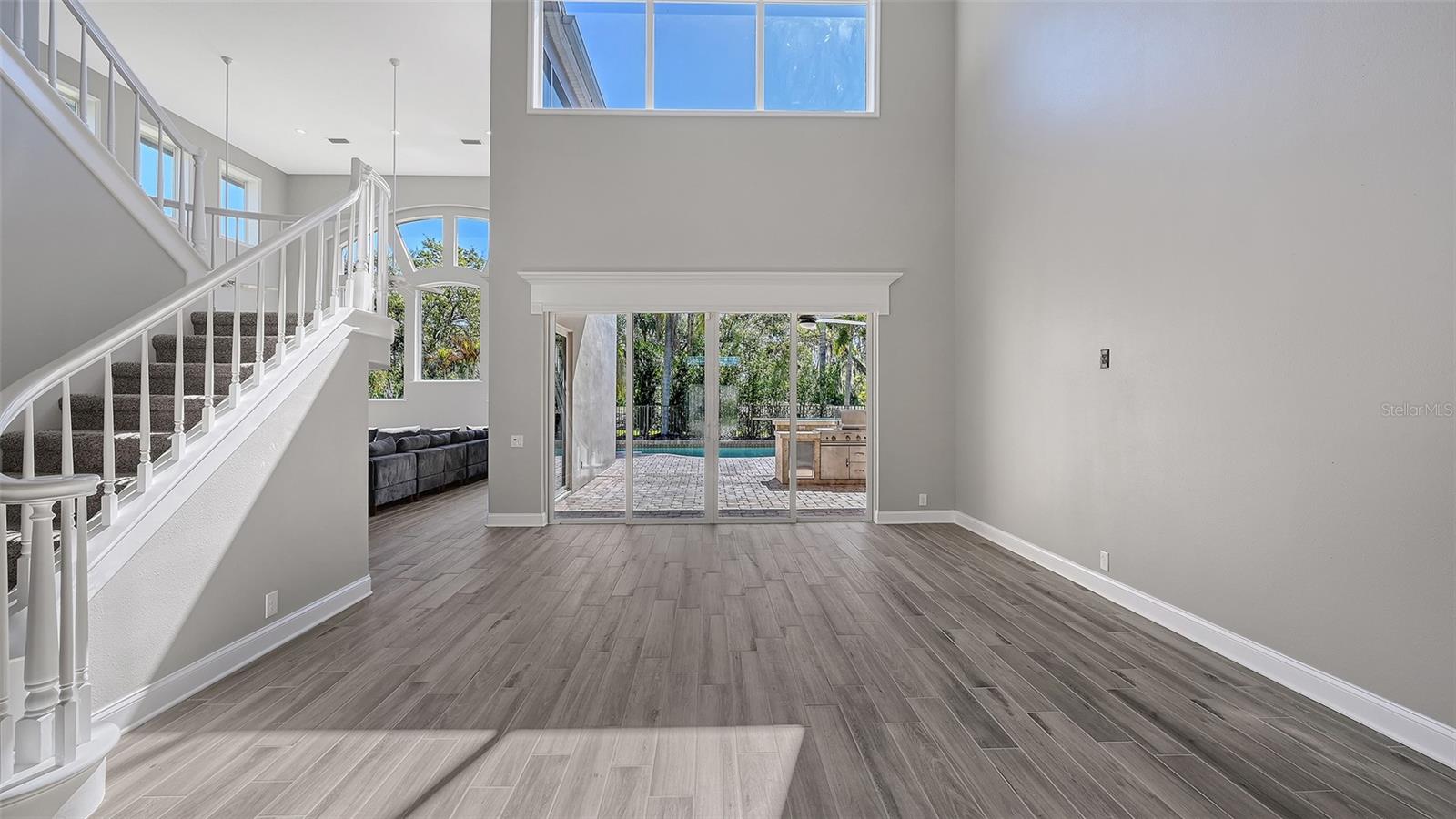 RIVER CLUB SOUTH SUBPHASE I - Residential Lease