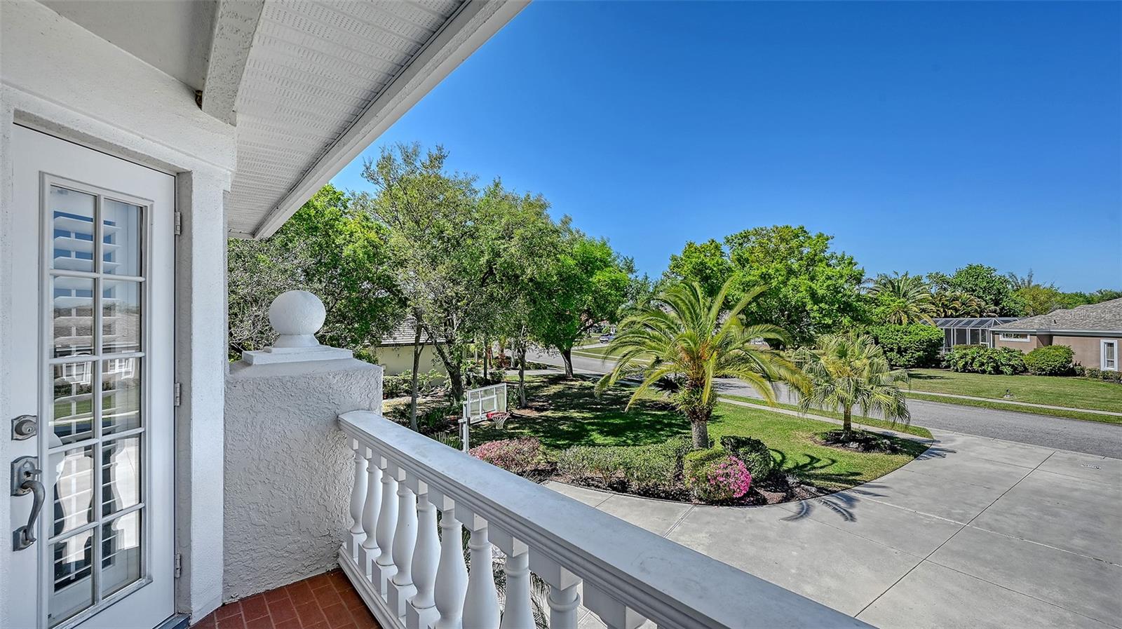 RIVER CLUB SOUTH SUBPHASE I - Residential Lease