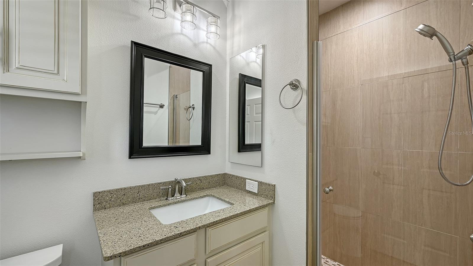 RIVER CLUB SOUTH SUBPHASE I - Residential Lease