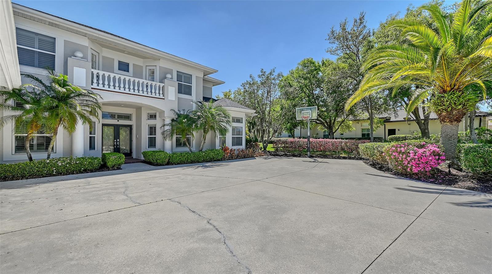 RIVER CLUB SOUTH SUBPHASE I - Residential Lease