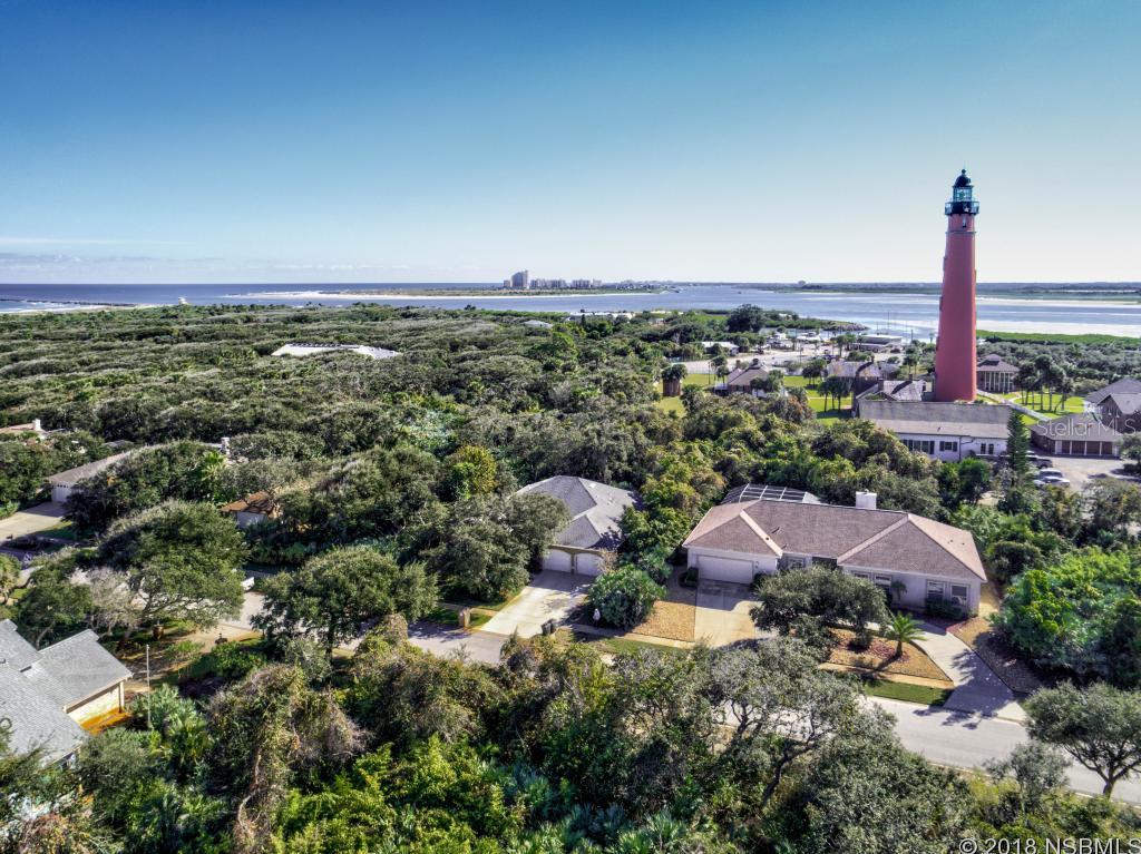 Lighthouse Place - Land