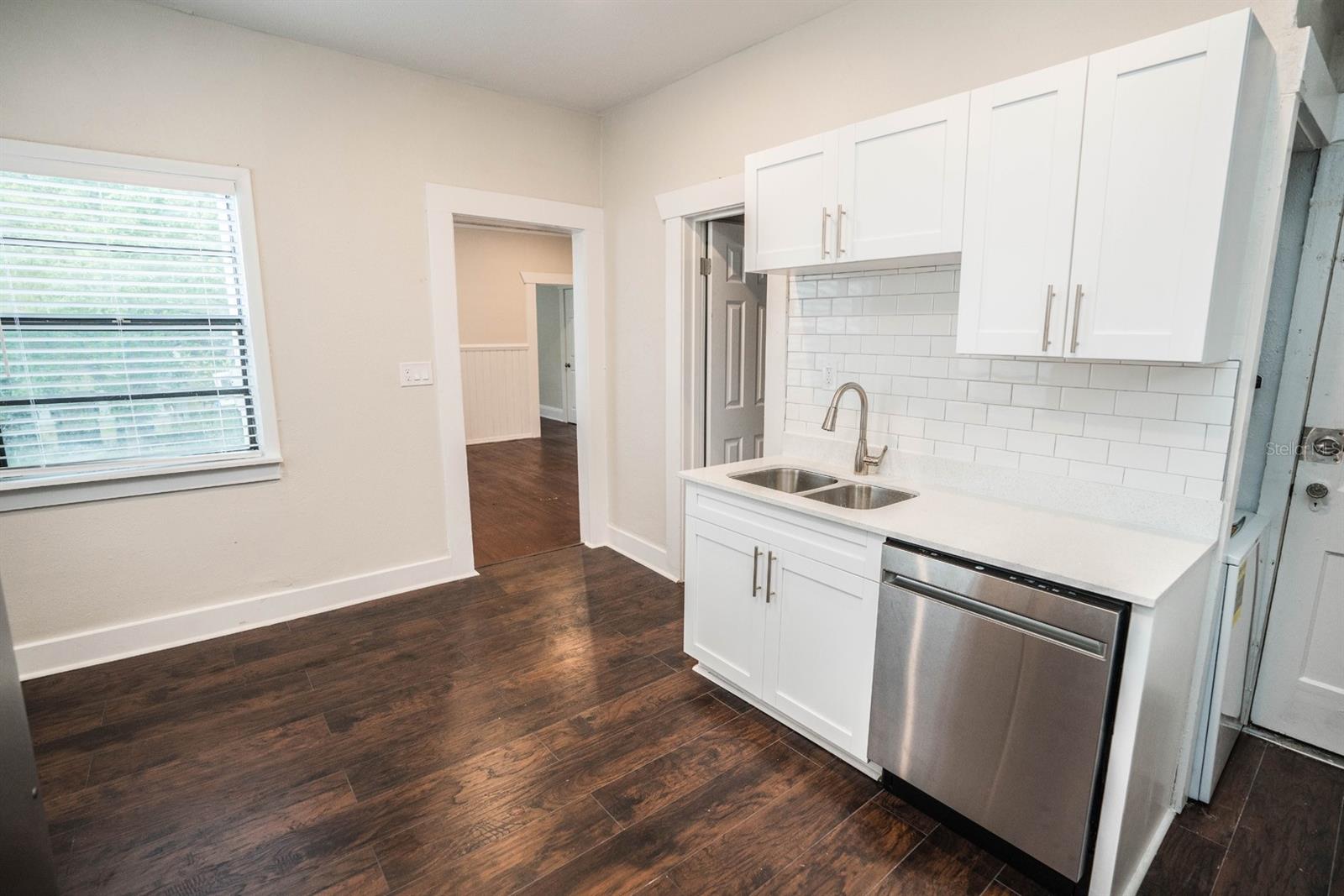 JEAN STREET FLATS - Residential Lease