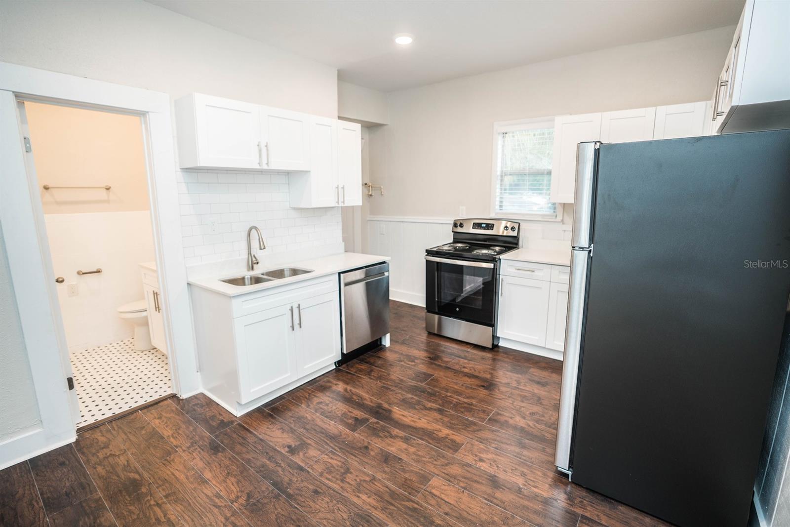 JEAN STREET FLATS - Residential Lease