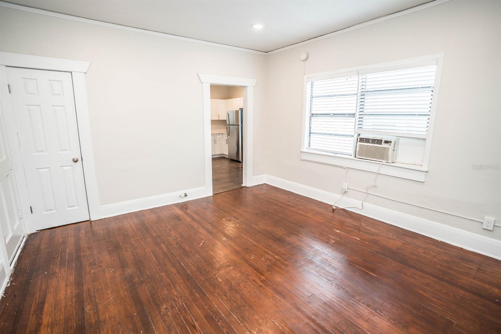 JEAN STREET FLATS - Residential Lease