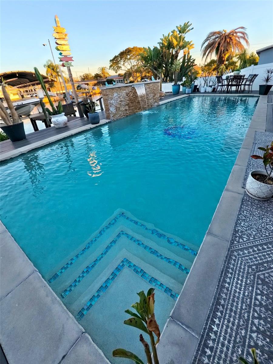 LEISURE BEACH - Residential