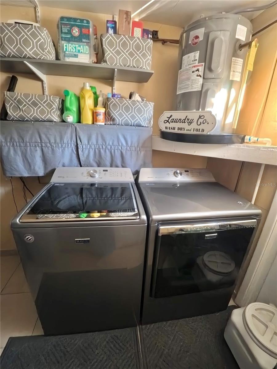 LEISURE BEACH - Residential