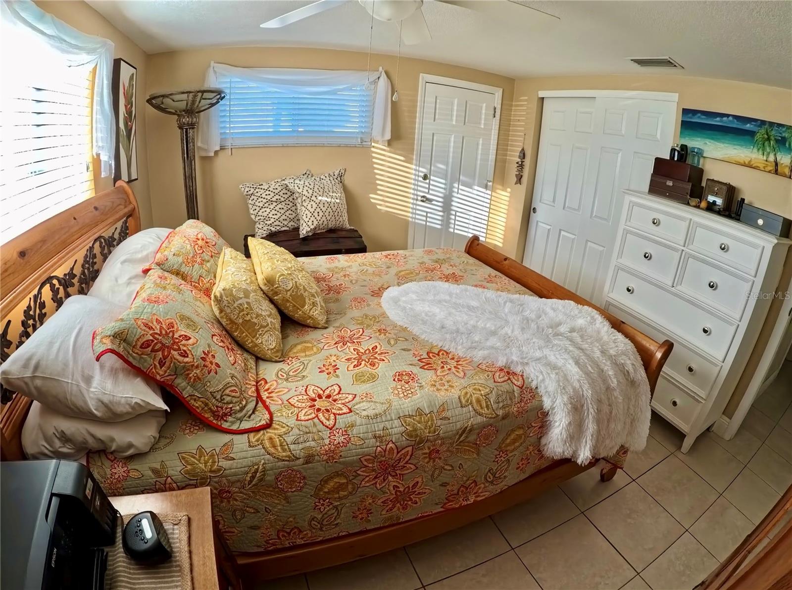 LEISURE BEACH - Residential