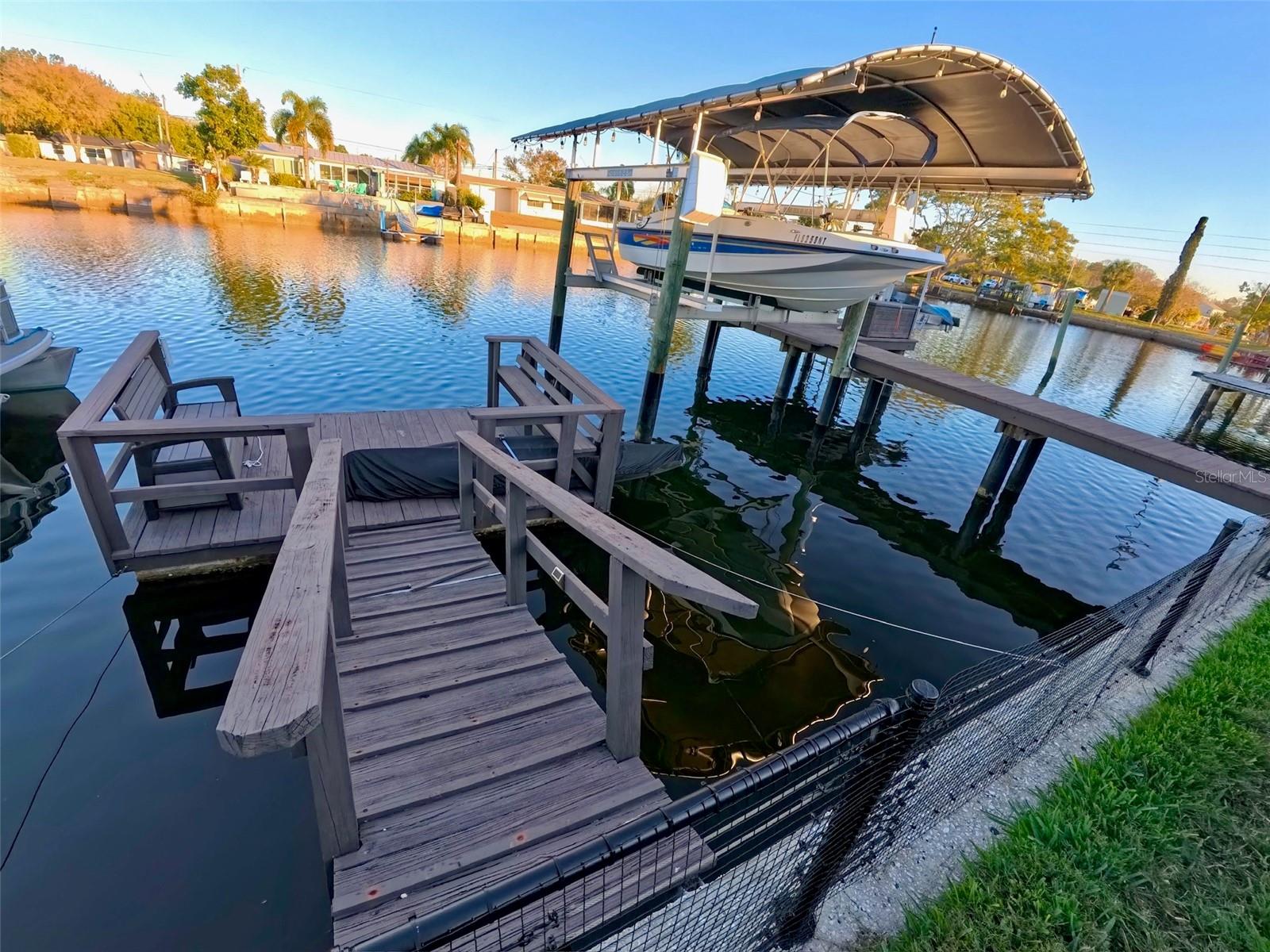 LEISURE BEACH - Residential