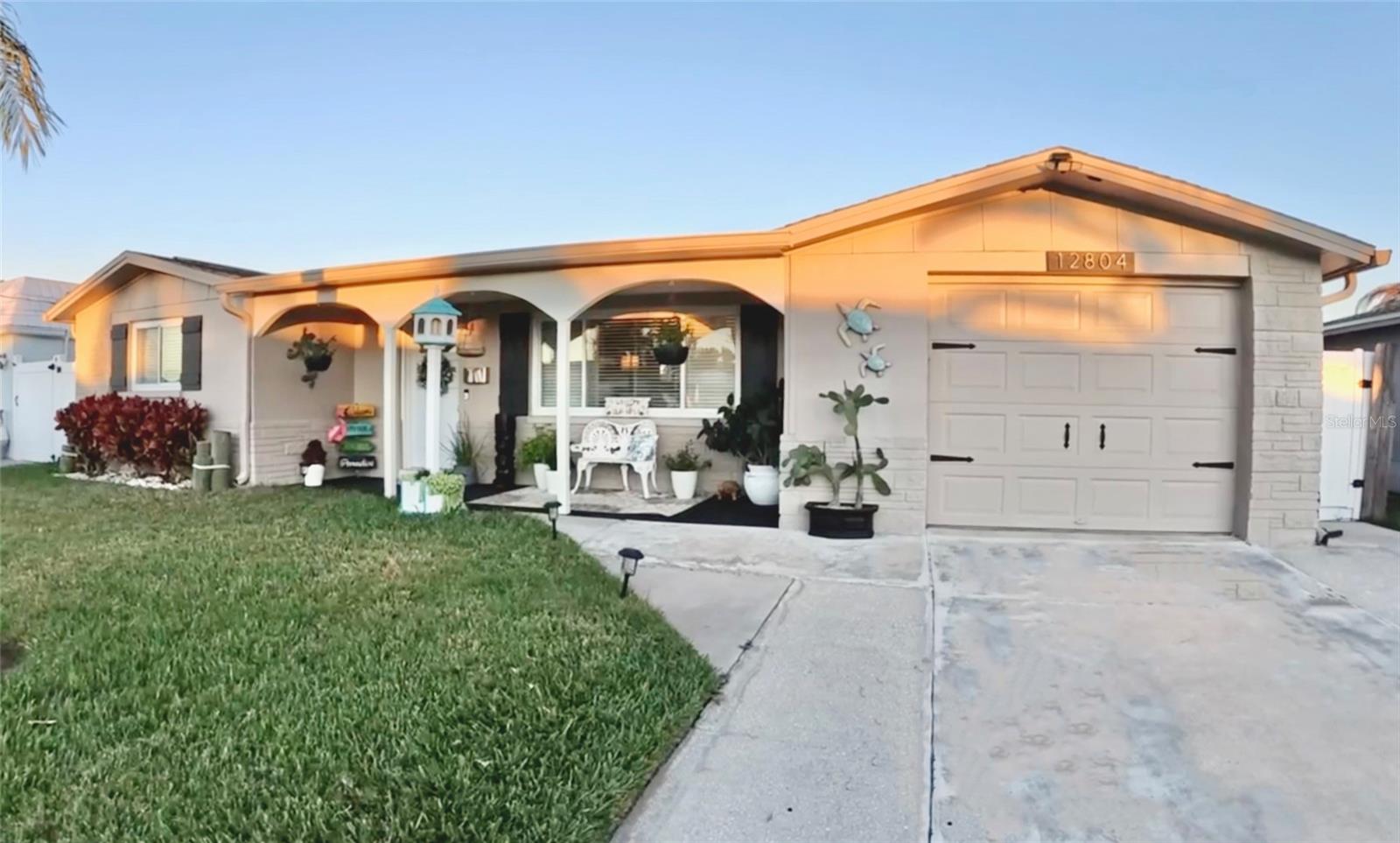 LEISURE BEACH - Residential