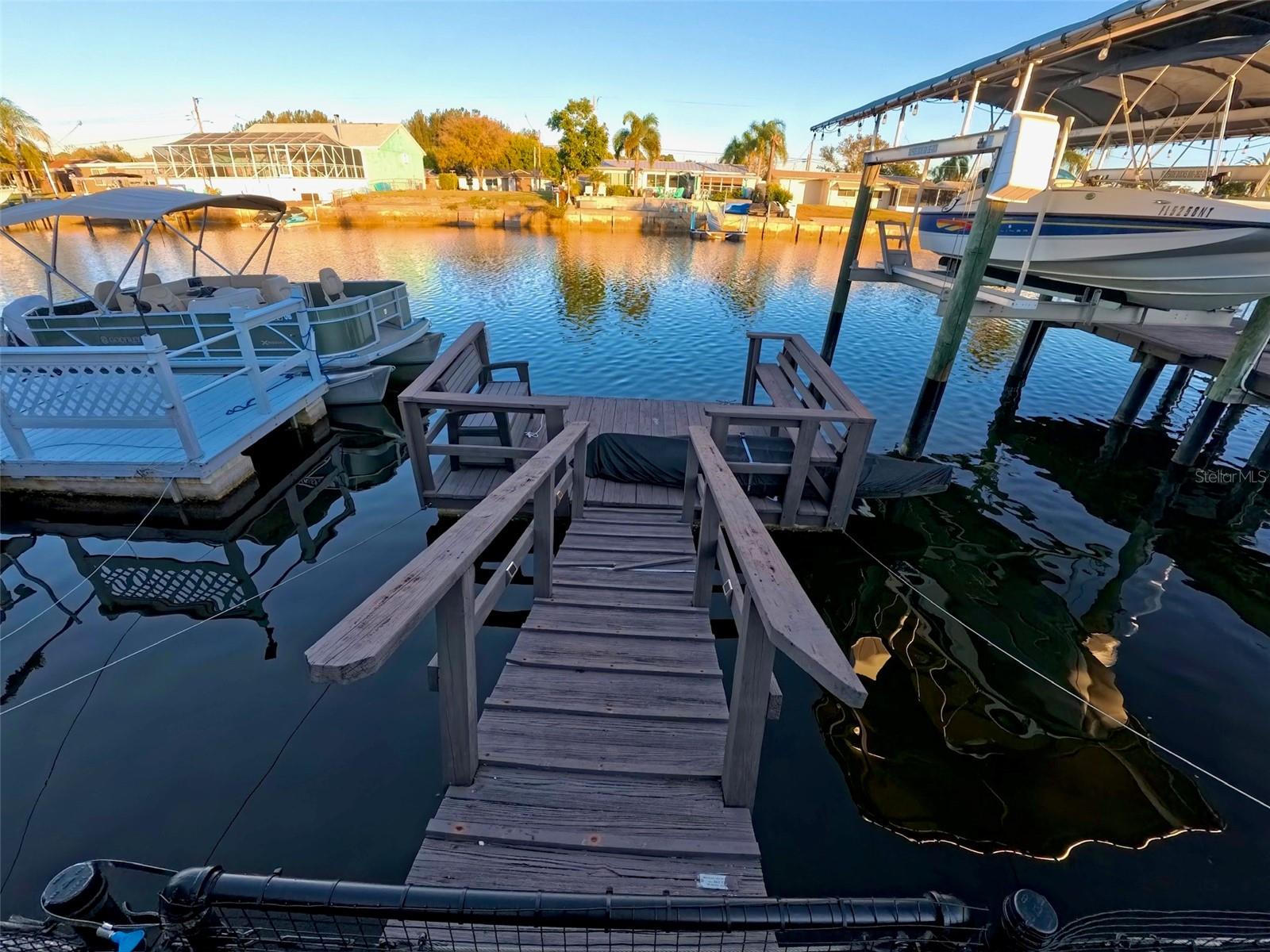 LEISURE BEACH - Residential