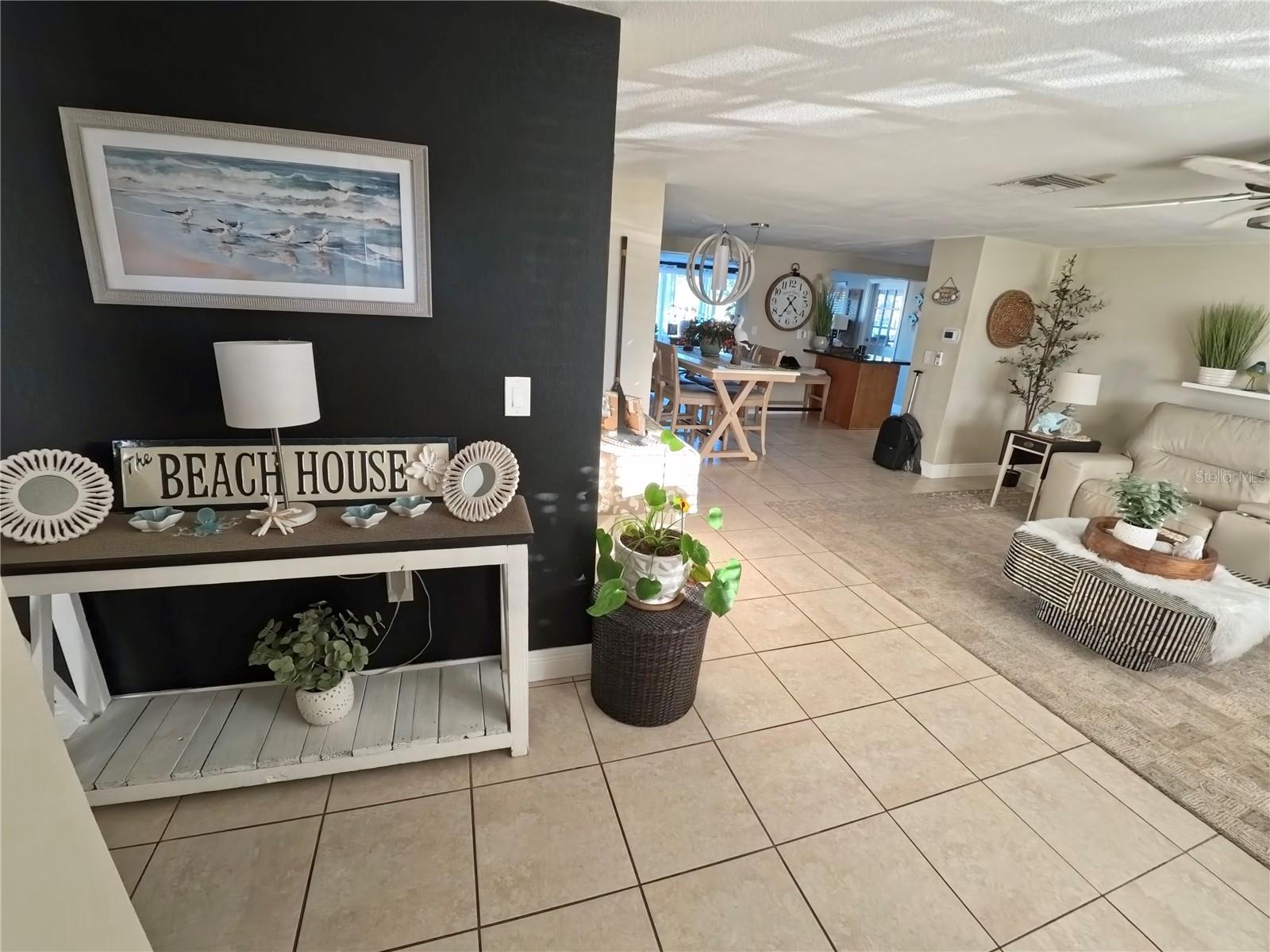 LEISURE BEACH - Residential