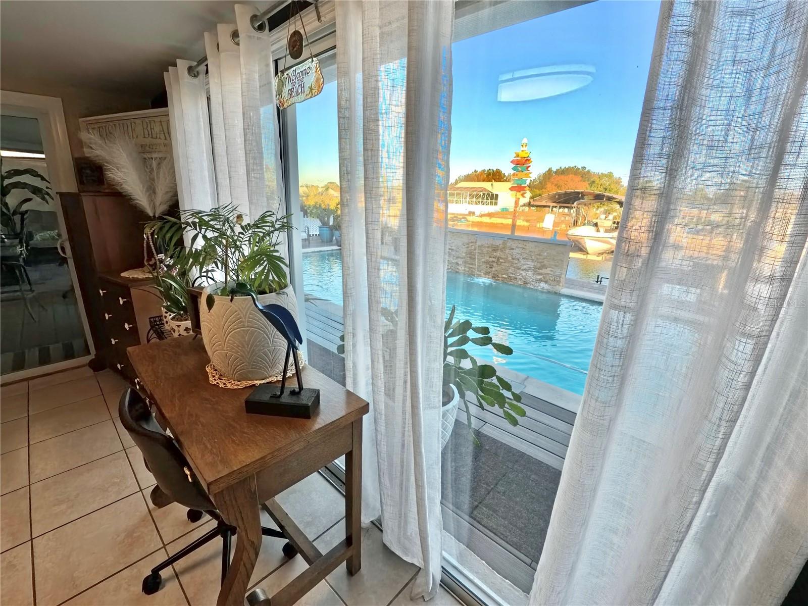 LEISURE BEACH - Residential