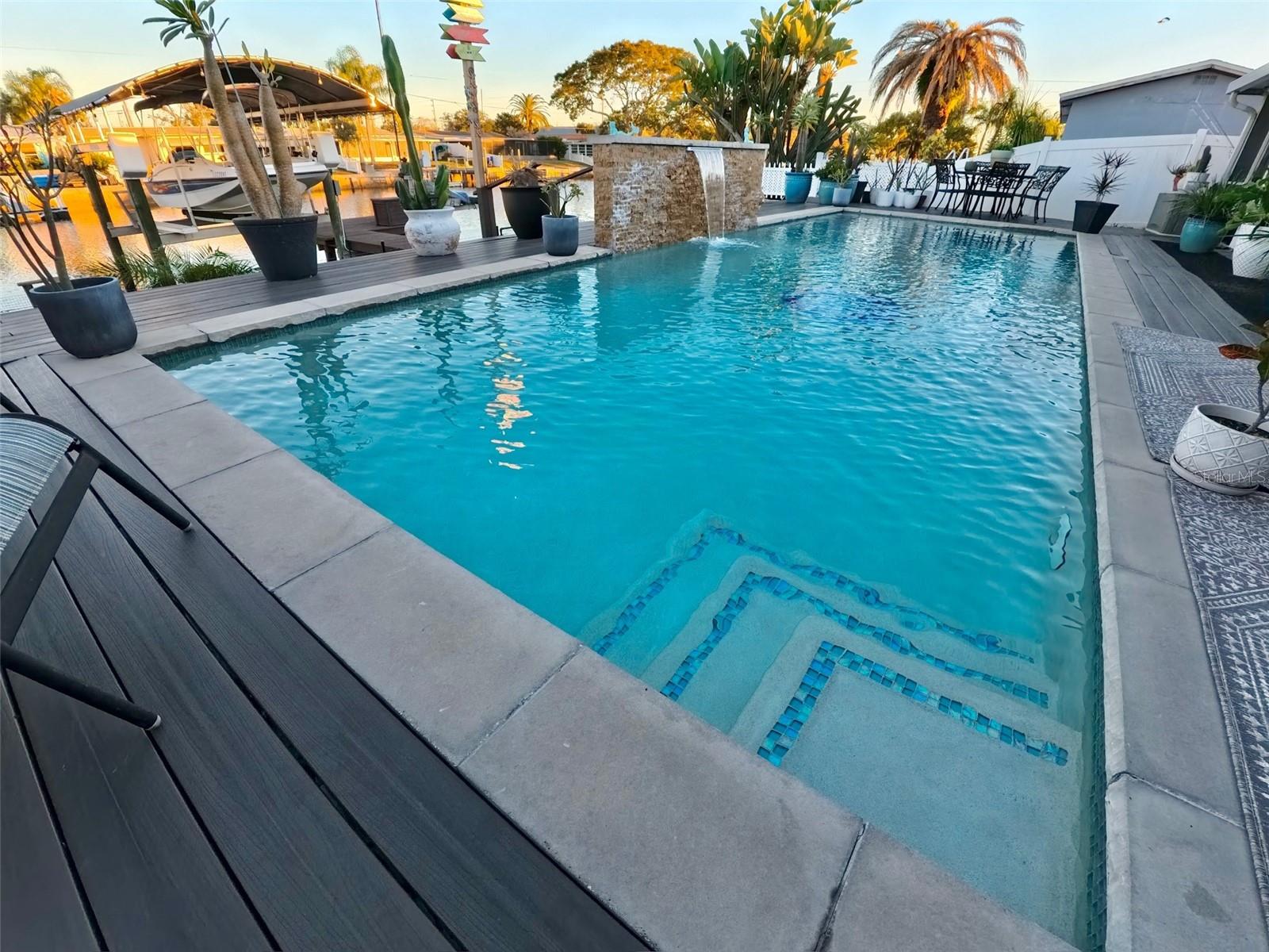 LEISURE BEACH - Residential