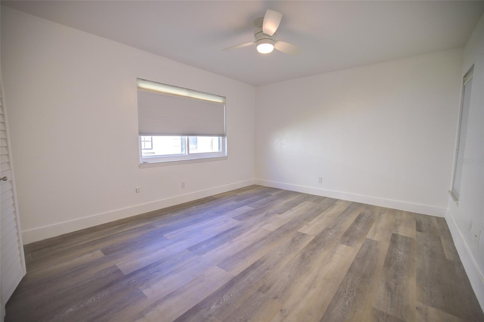 IMPERIAL POINT CONDO - Residential