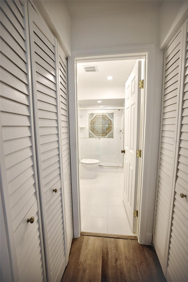 IMPERIAL POINT CONDO - Residential