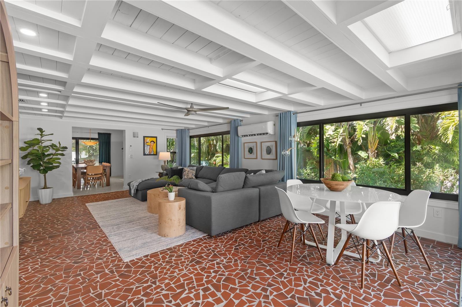 SIESTA REV OF - Residential