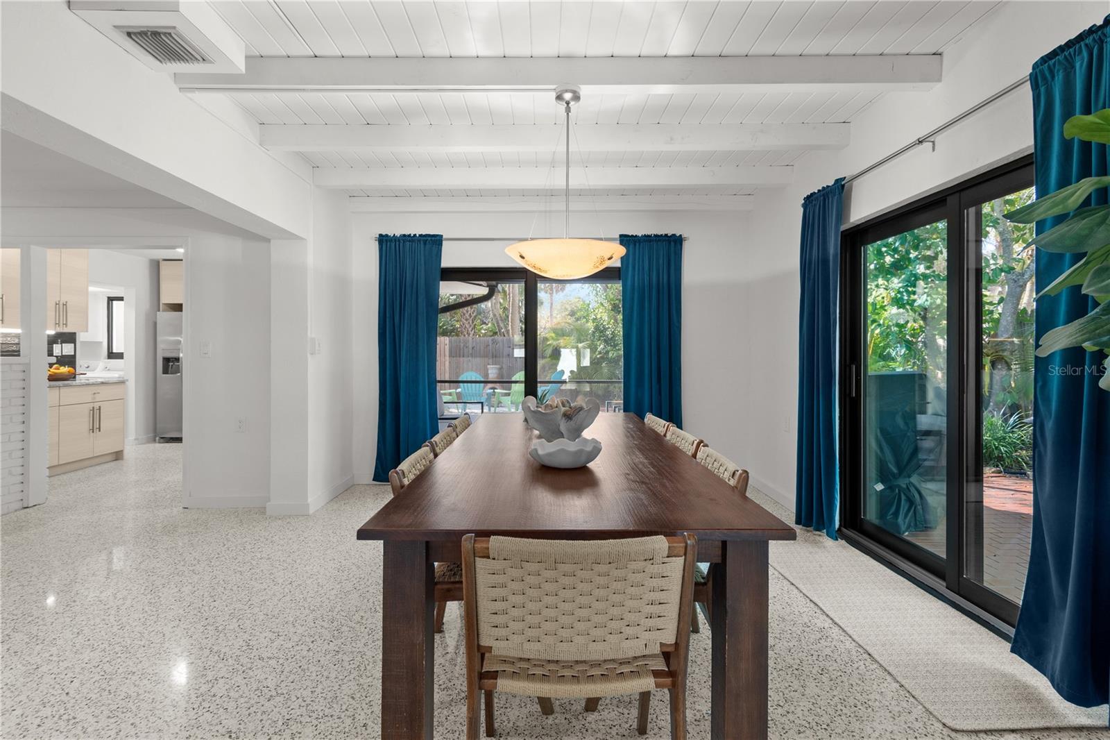 SIESTA REV OF - Residential