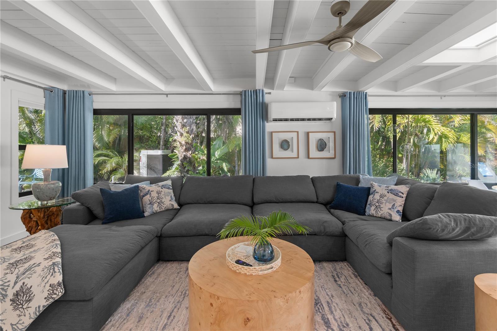 SIESTA REV OF - Residential