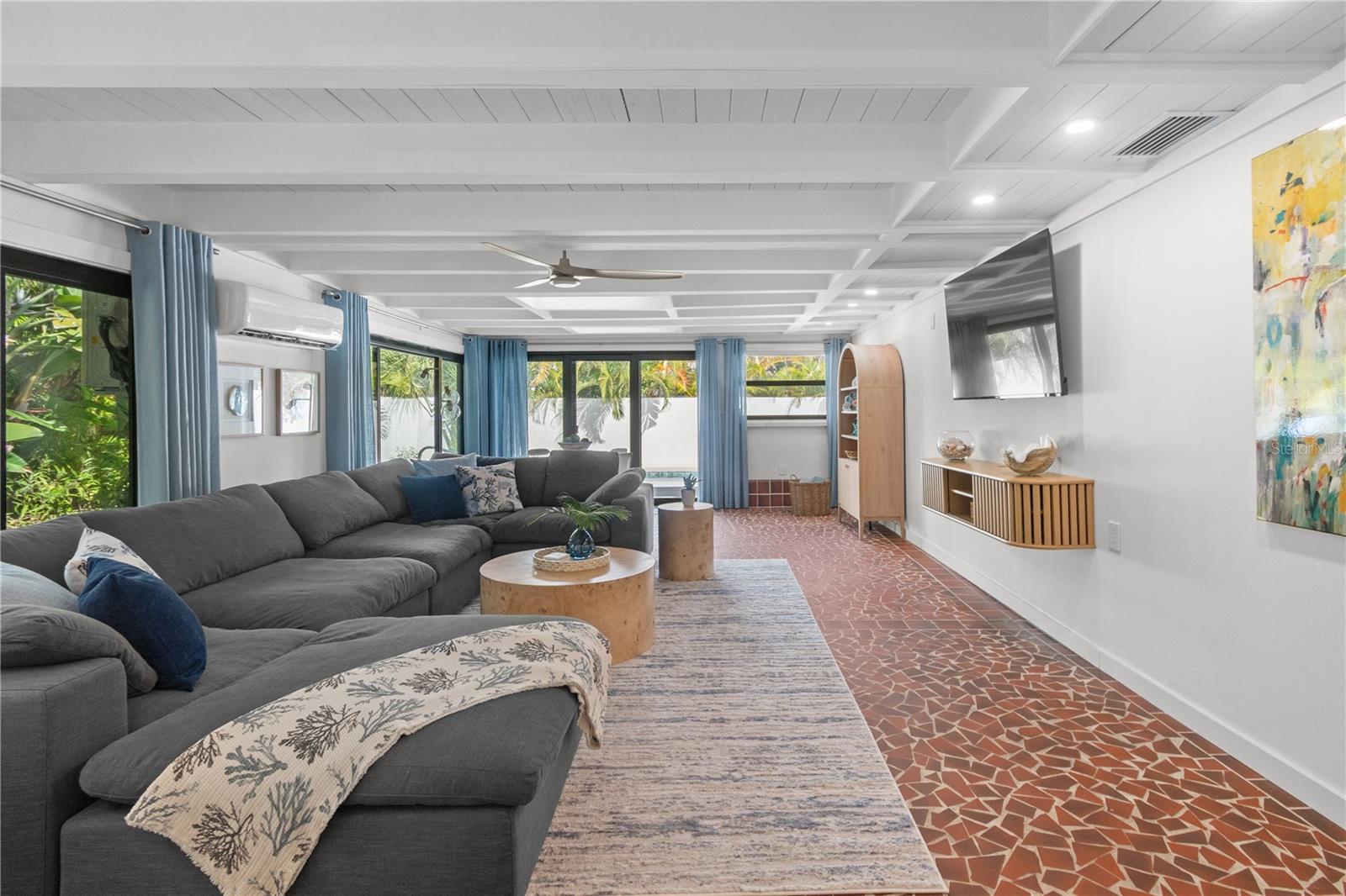 SIESTA REV OF - Residential