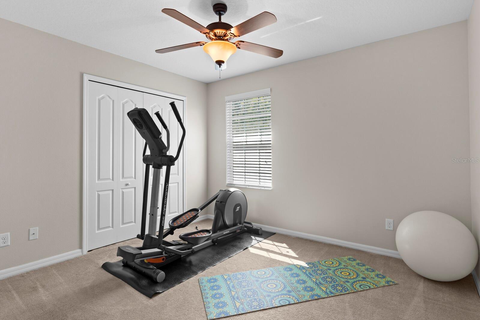 SOUTH HAMPTON - Residential