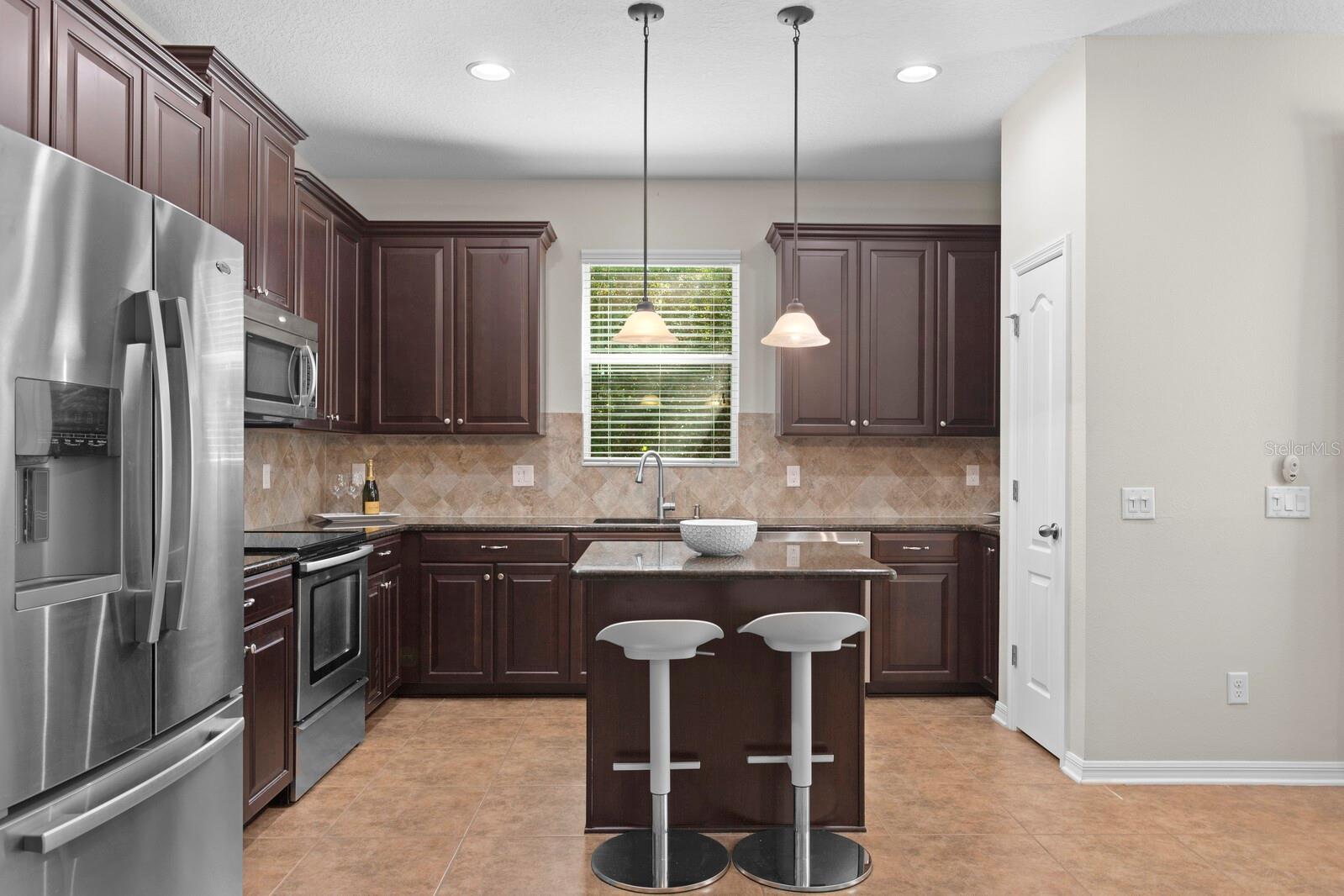 SOUTH HAMPTON - Residential