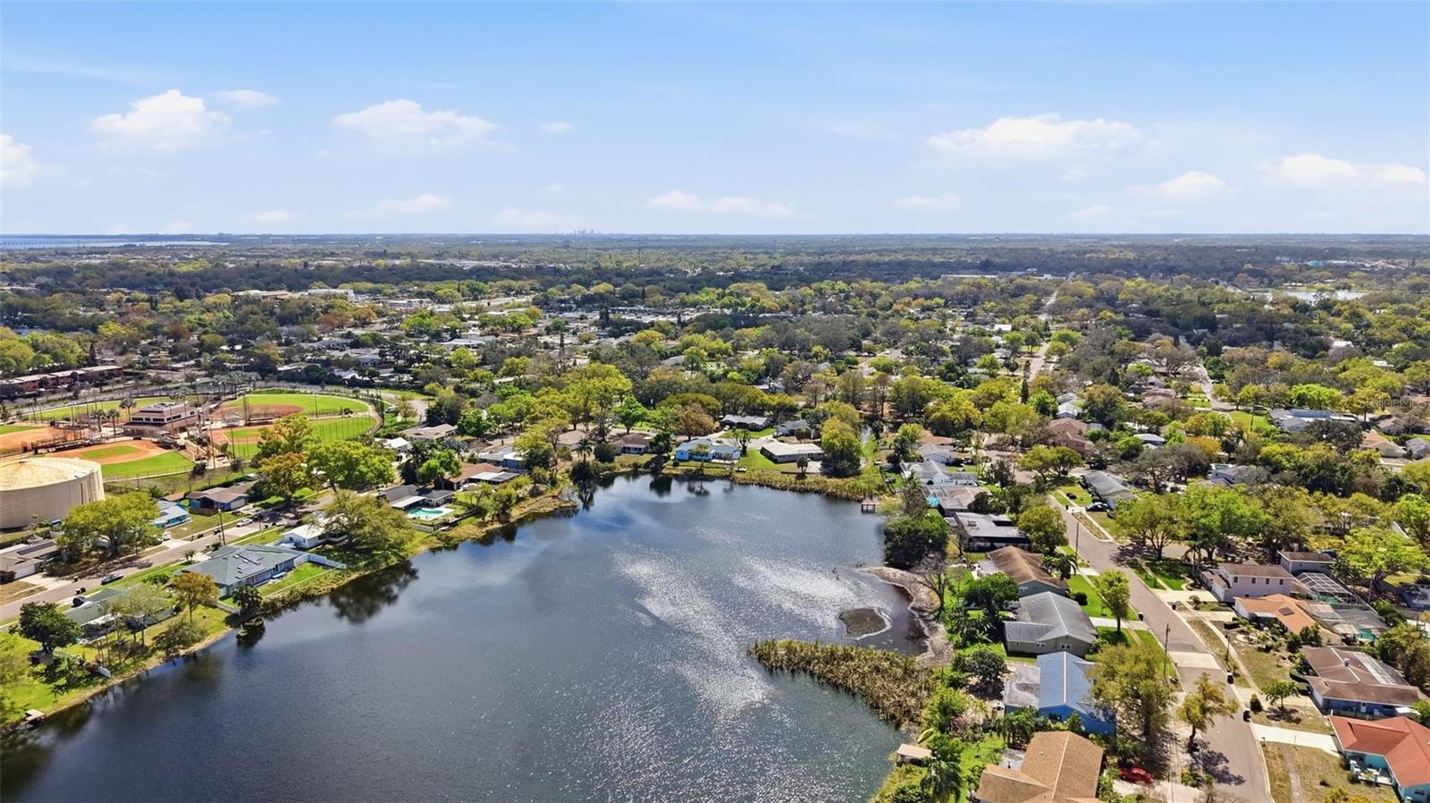 DREW MANOR - Residential