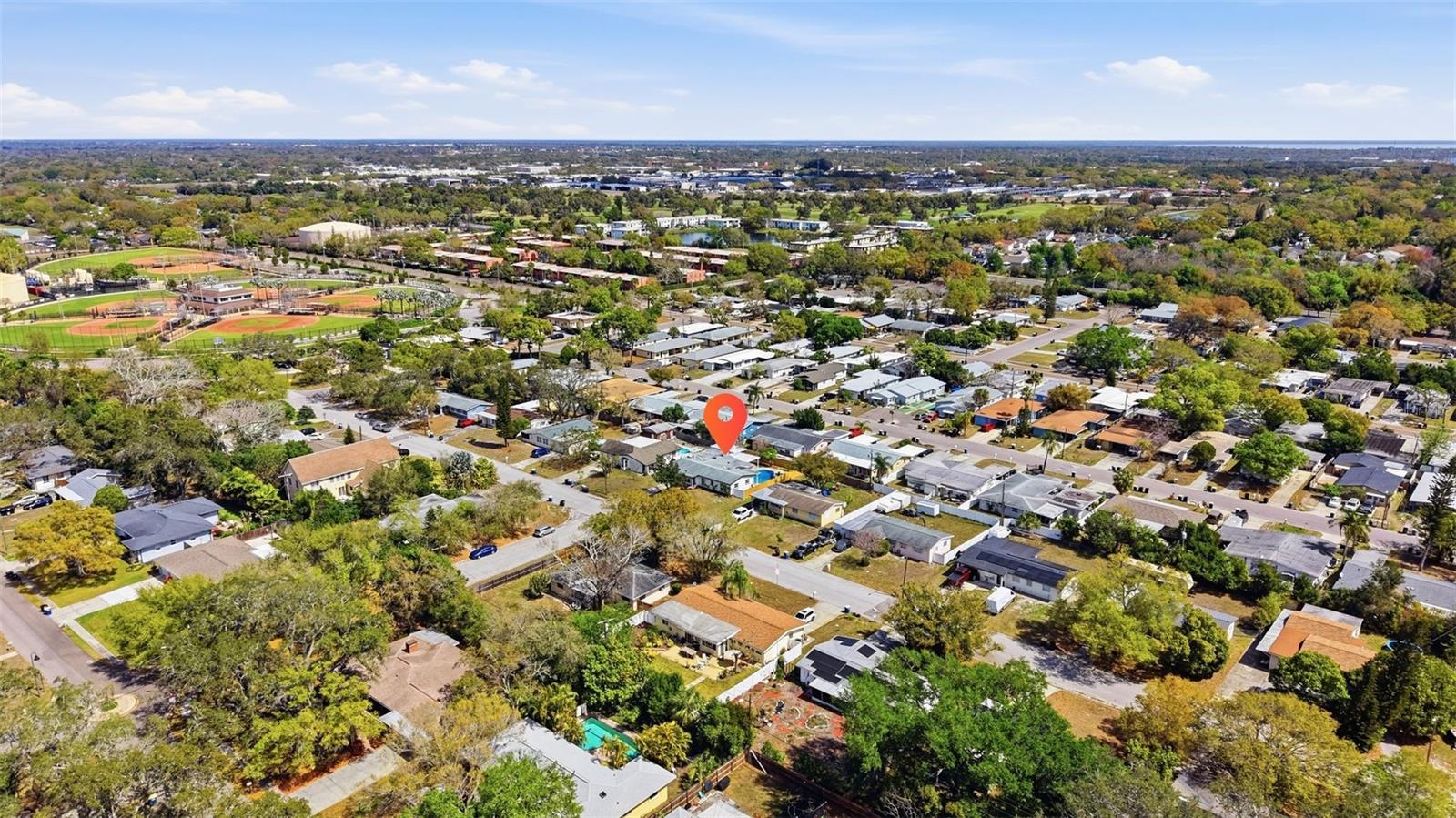 DREW MANOR - Residential