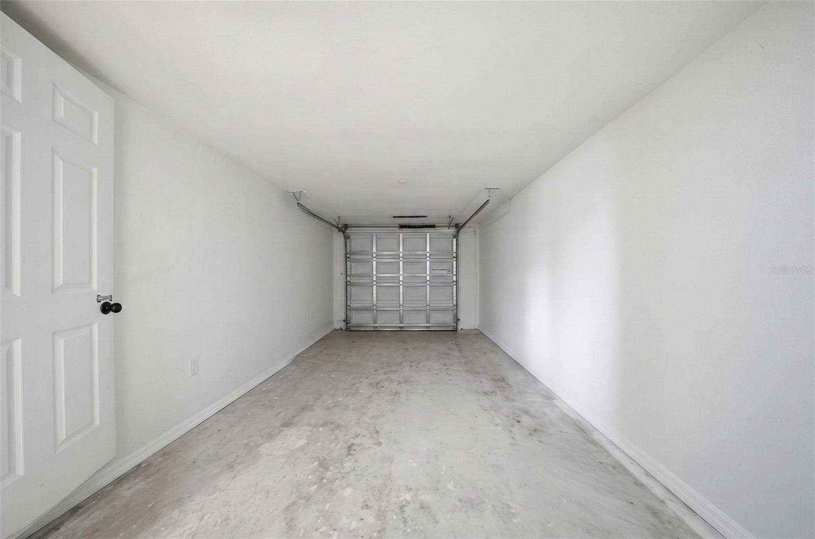 DREW MANOR - Residential