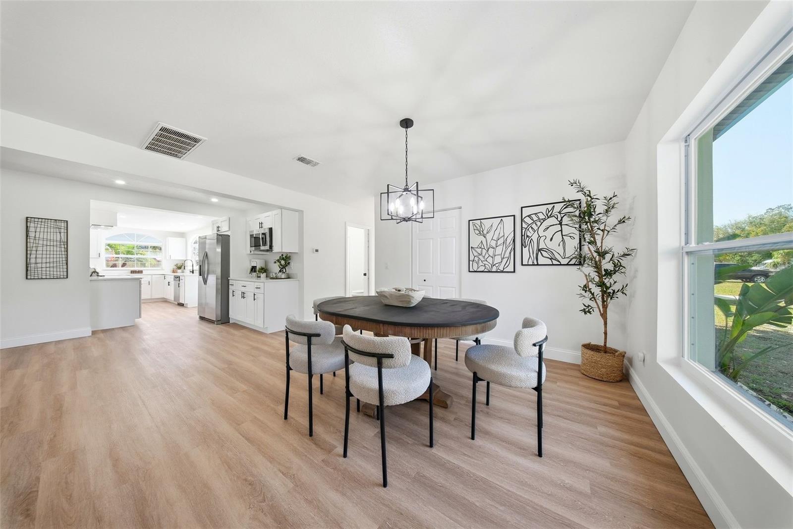 DREW MANOR - Residential