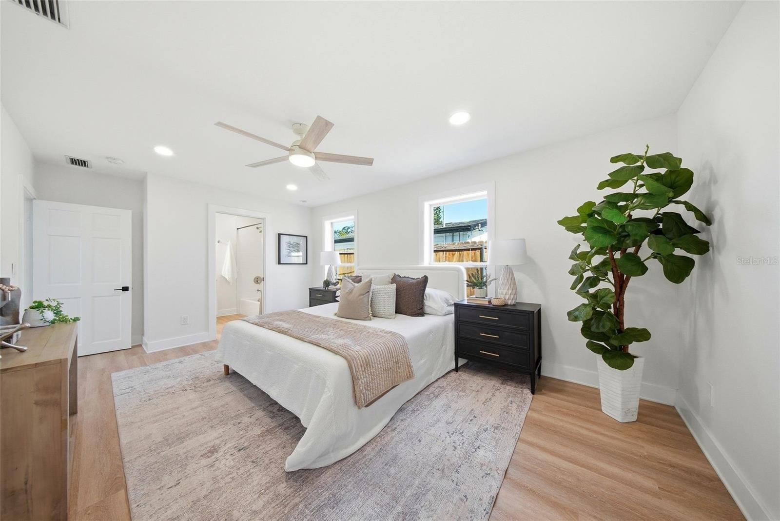 DREW MANOR - Residential