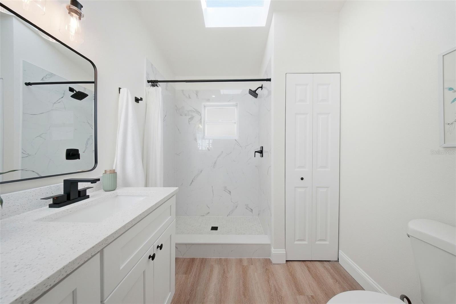 DREW MANOR - Residential