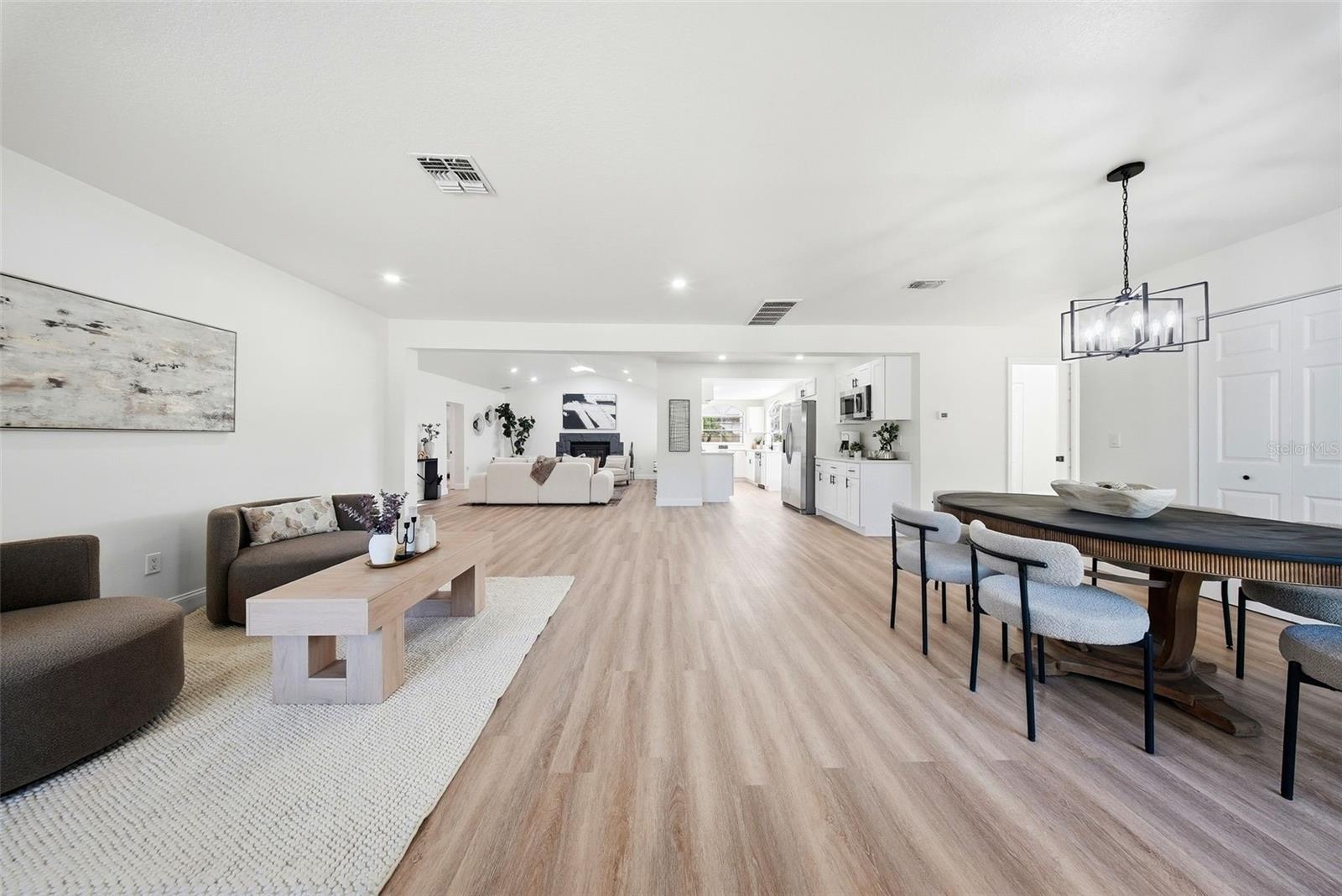 DREW MANOR - Residential