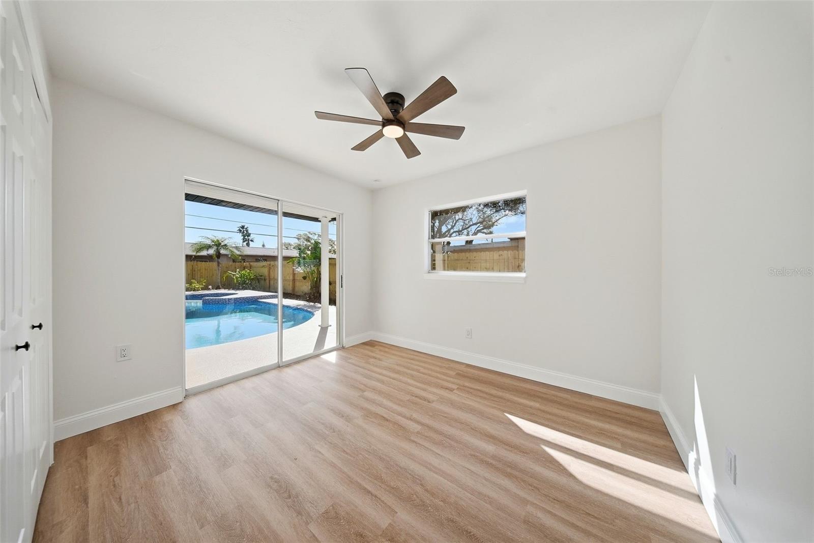 DREW MANOR - Residential