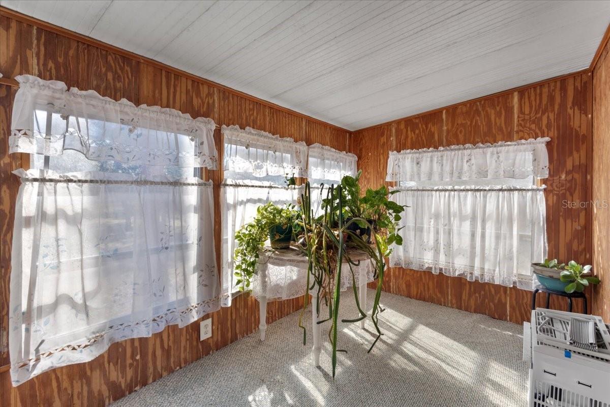 SUWANNEE GARDENS - Residential