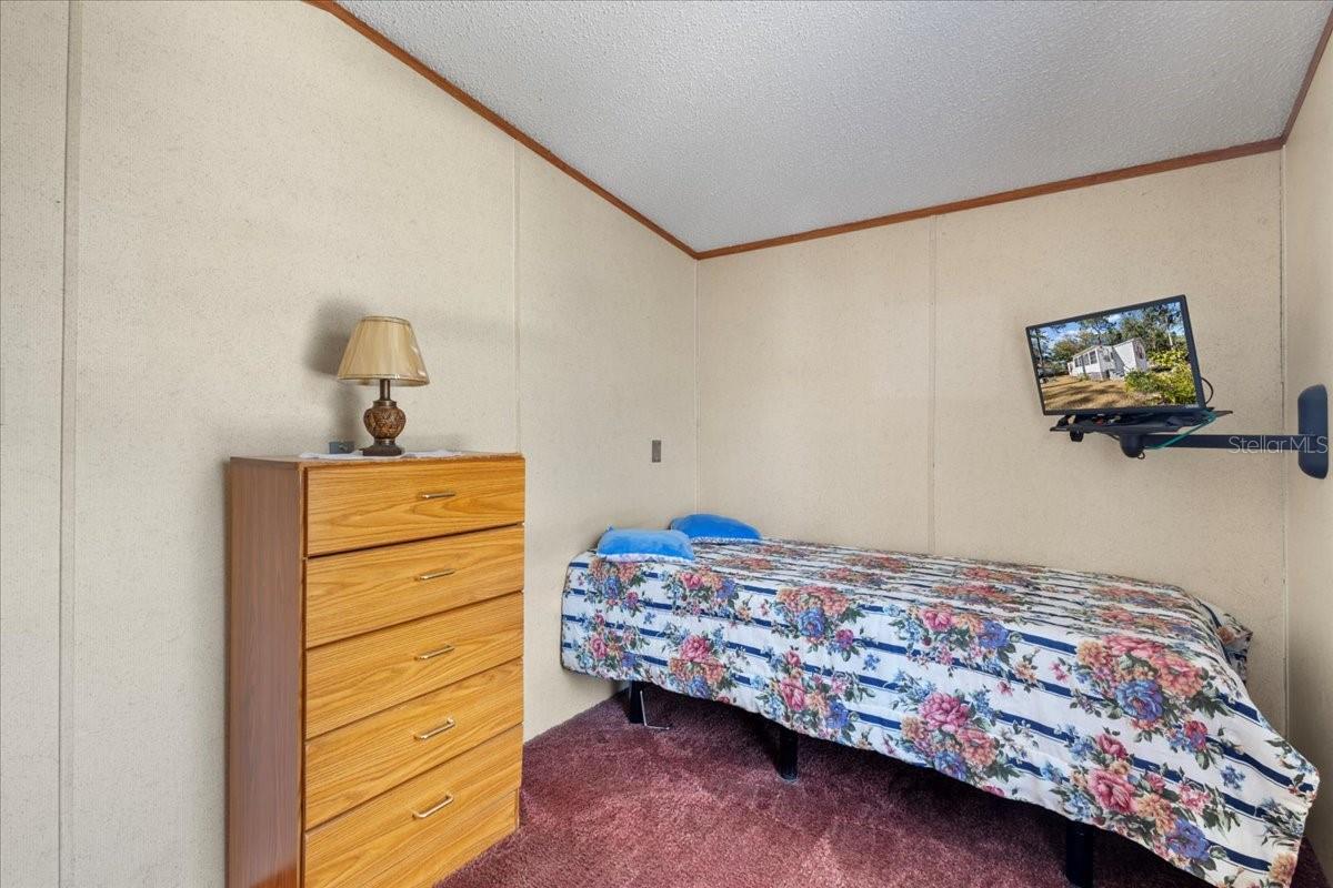 SUWANNEE GARDENS - Residential