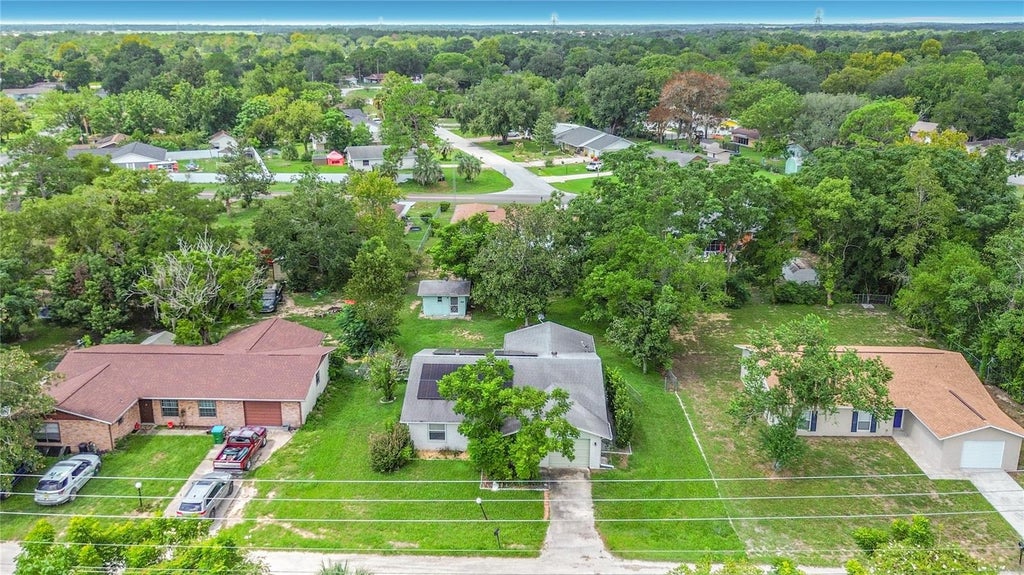 Photo of 9320 SE Maricamp Road, Ocala, FL 34472 (MLS # N6145396)